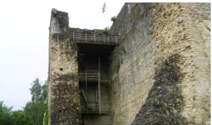 Le Puits Fortifie Salives Ngoại thất bức ảnh